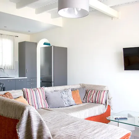 Beautiful Loft Ilion Apartment *